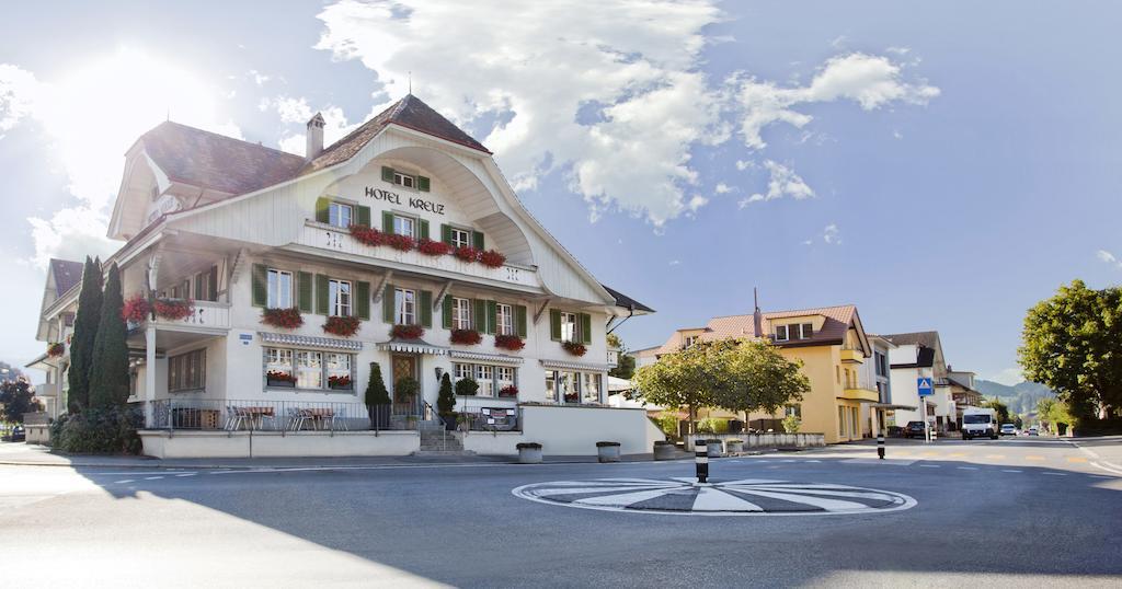 Hotel Gasthof Kreuz Konolfingen Exterior foto